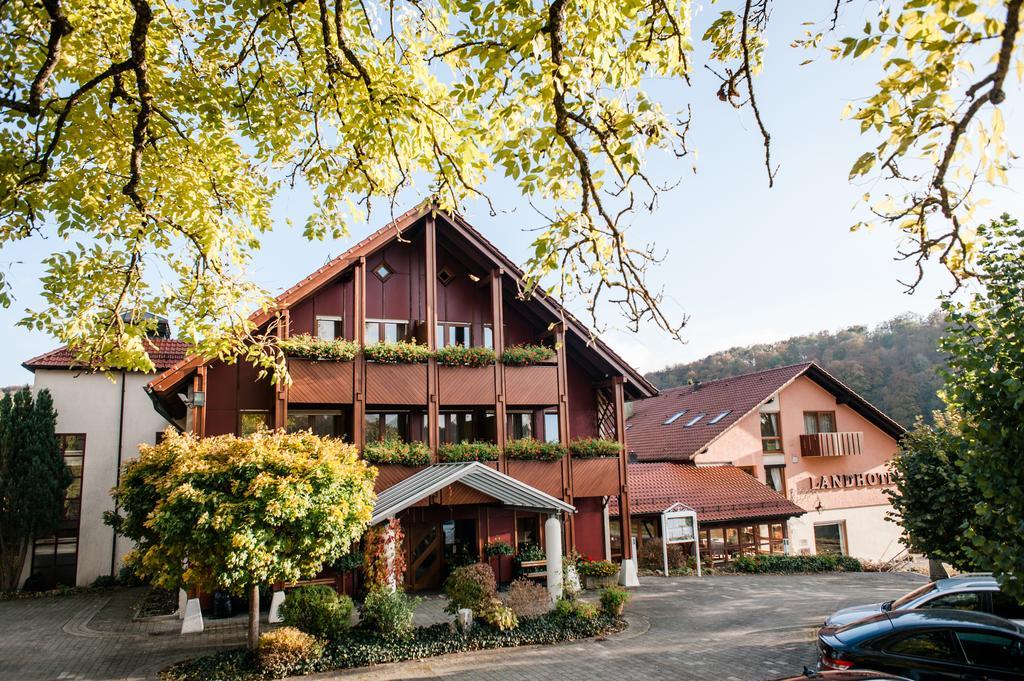 Restaurant & Landhotel Winter Gomadingen ภายนอก รูปภาพ